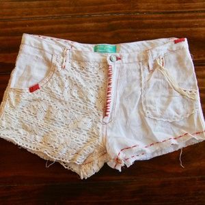 NWOT // Antica Sartoria // White Shorts